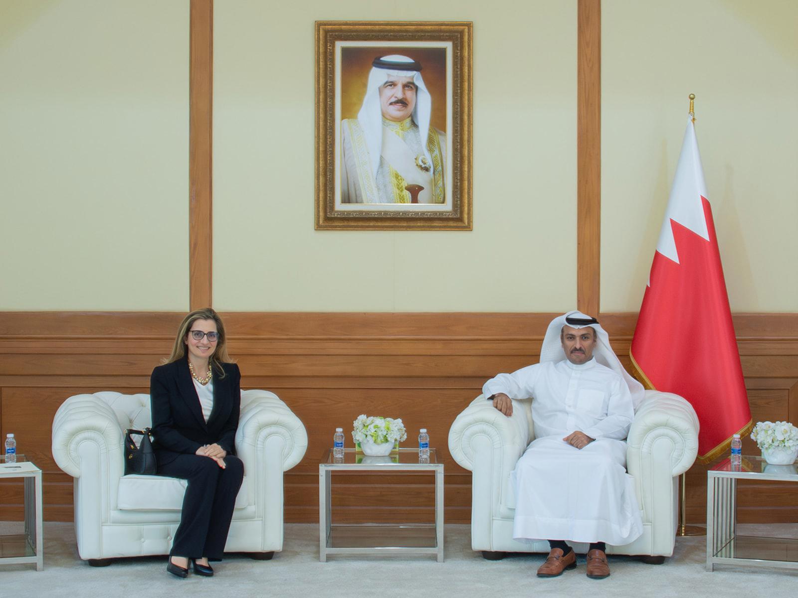 بحضور وزير الإعلام والسفيرة الإيطالية.. «بنا» توقع مذكرة تفاهم مع «أنسا ...