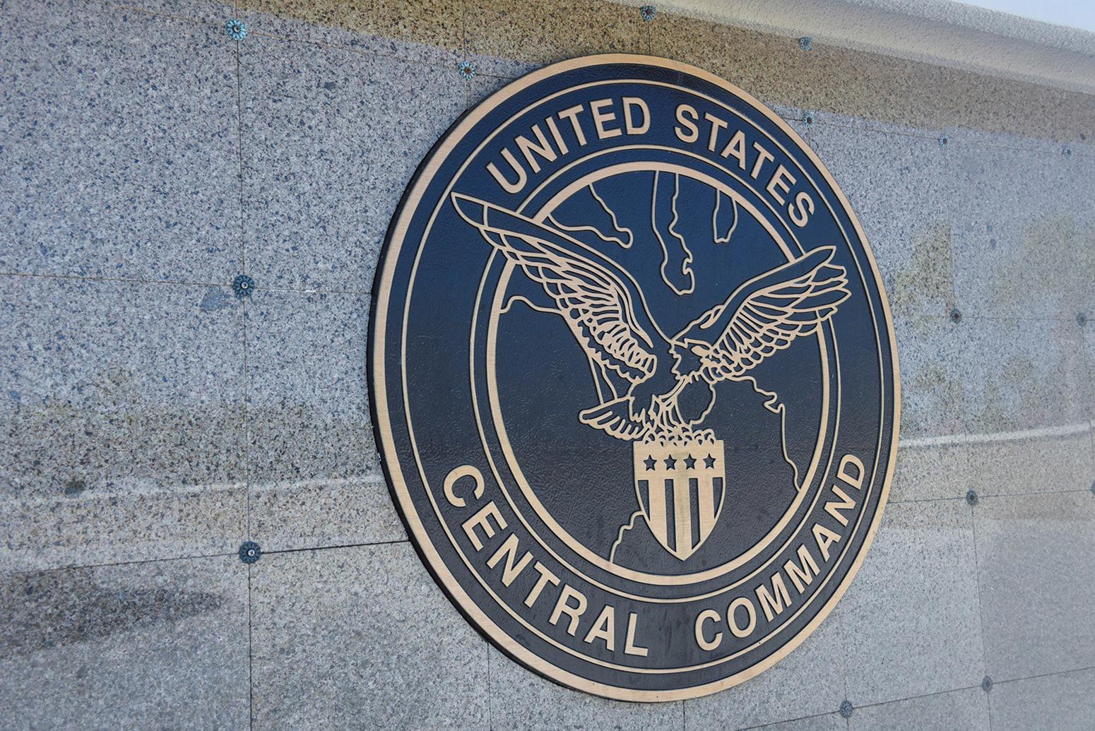 عاجل | القيادة المركزية الأمريكية تعلن بدء فرض حصار بحري على الموانئ الإيرانية 