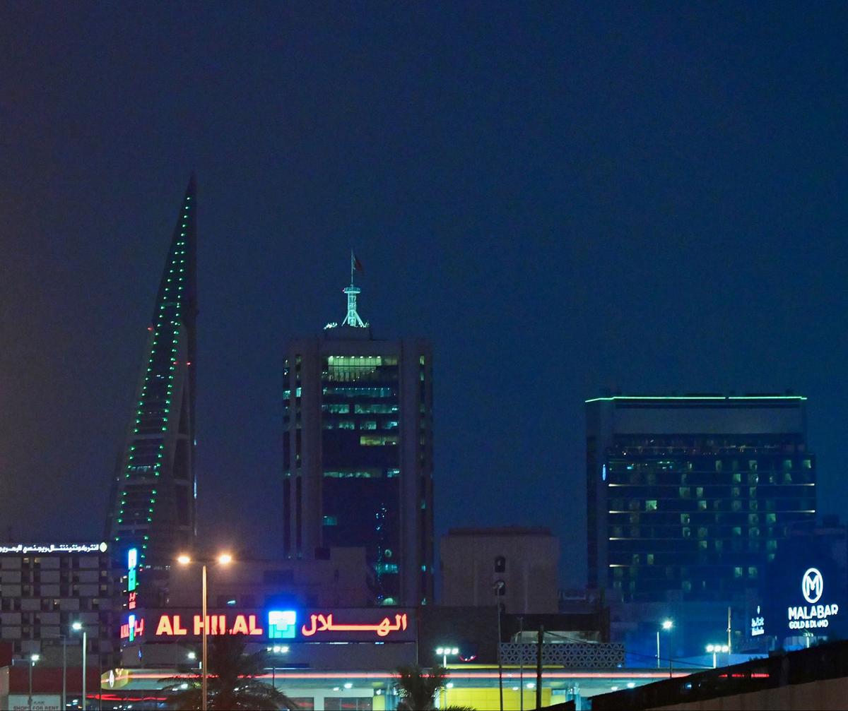 البحرين تتألق باللون الأخضر احتفالاً باليوم الوطني السعودي الـ94 15 INAF 20240922204124645