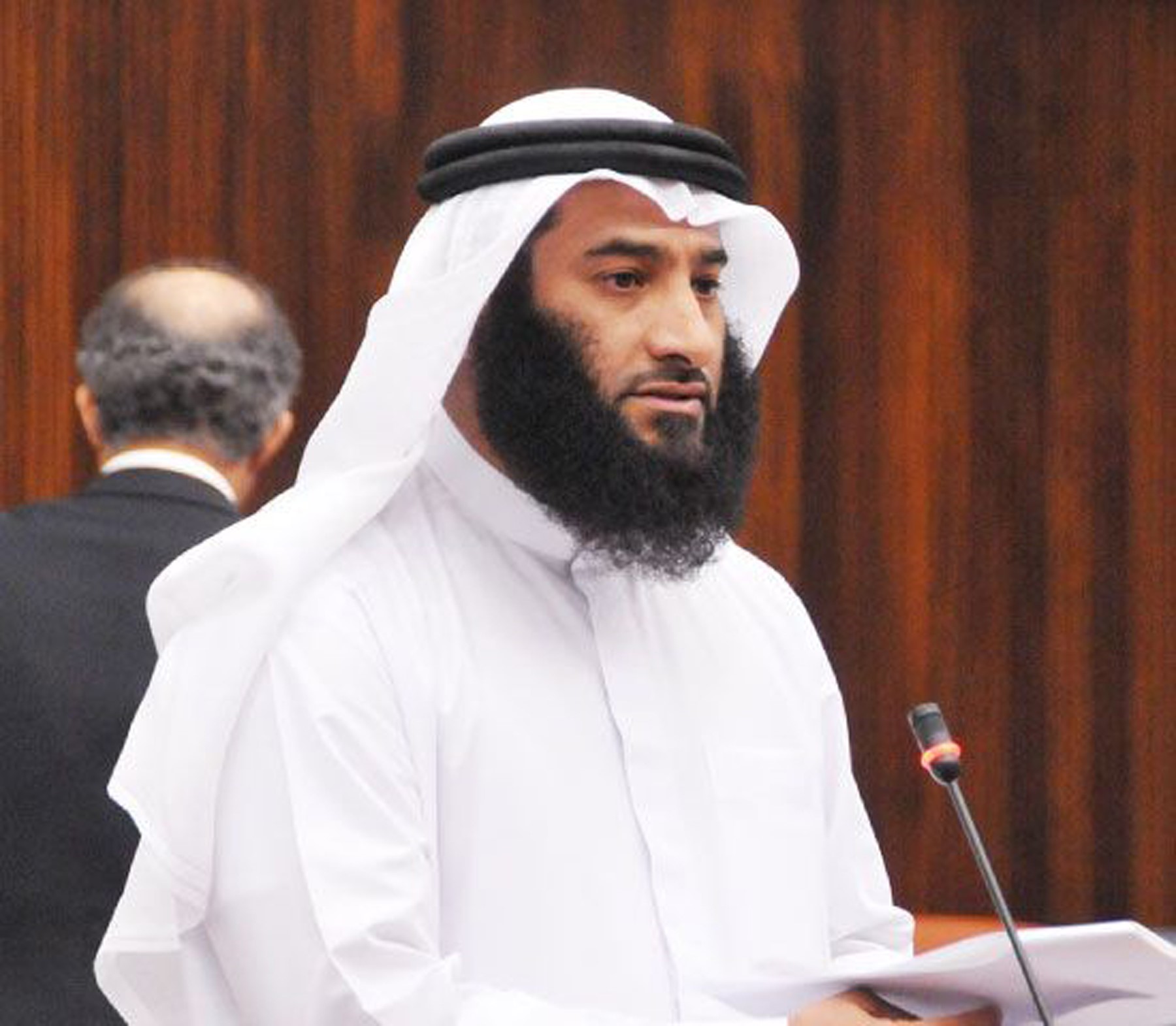 علي زايد يفوز بمنصب النائب الثاني لرئيس مجلس النواب بالتزكية - صحيفة الأيام  البحرينية