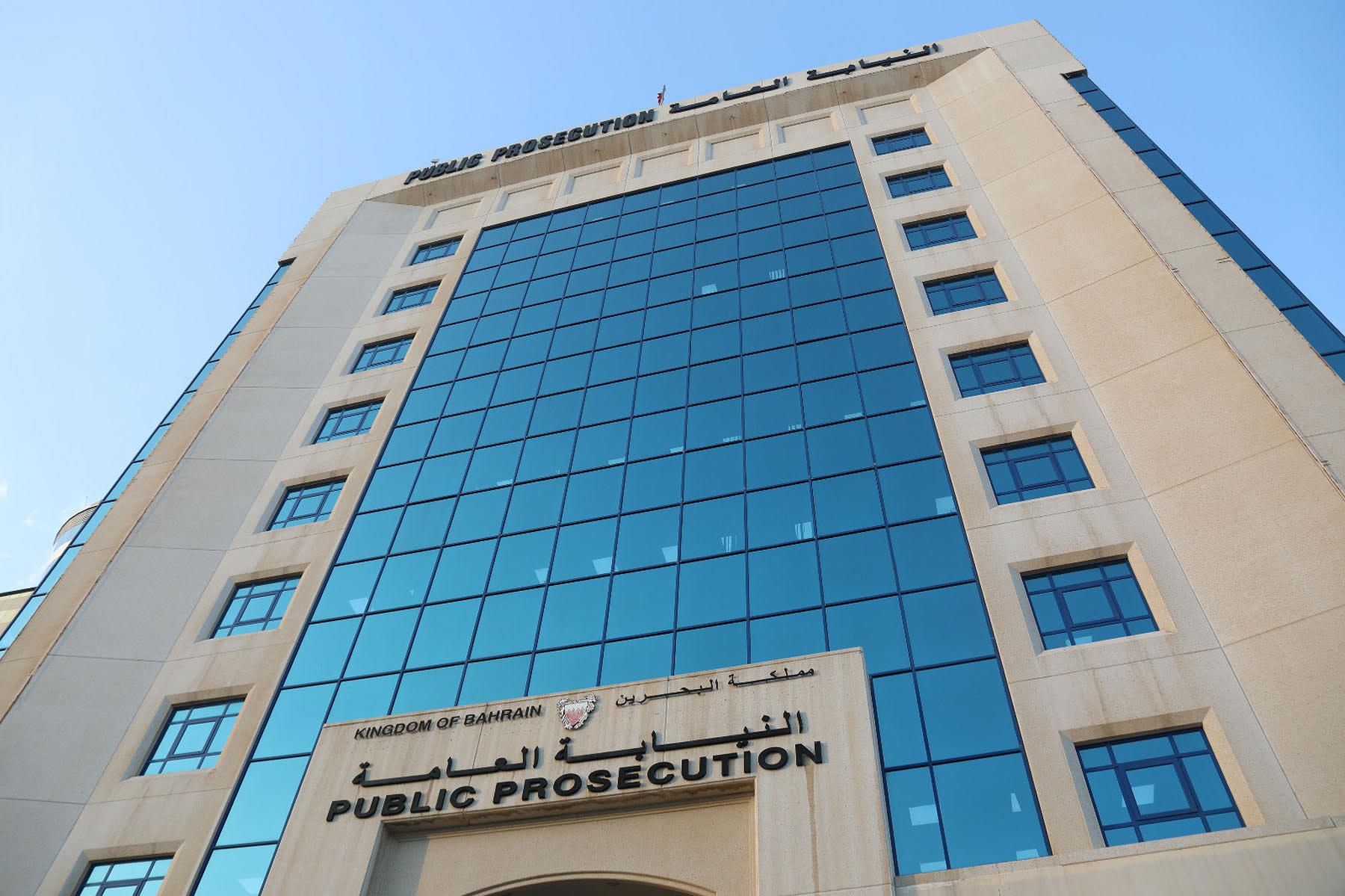 حبس متهمَيْن احتياطياً لاحتيالهما على أموال زبائن بعد إيهامهم بحجوزات سفر وتذاكر طيران 