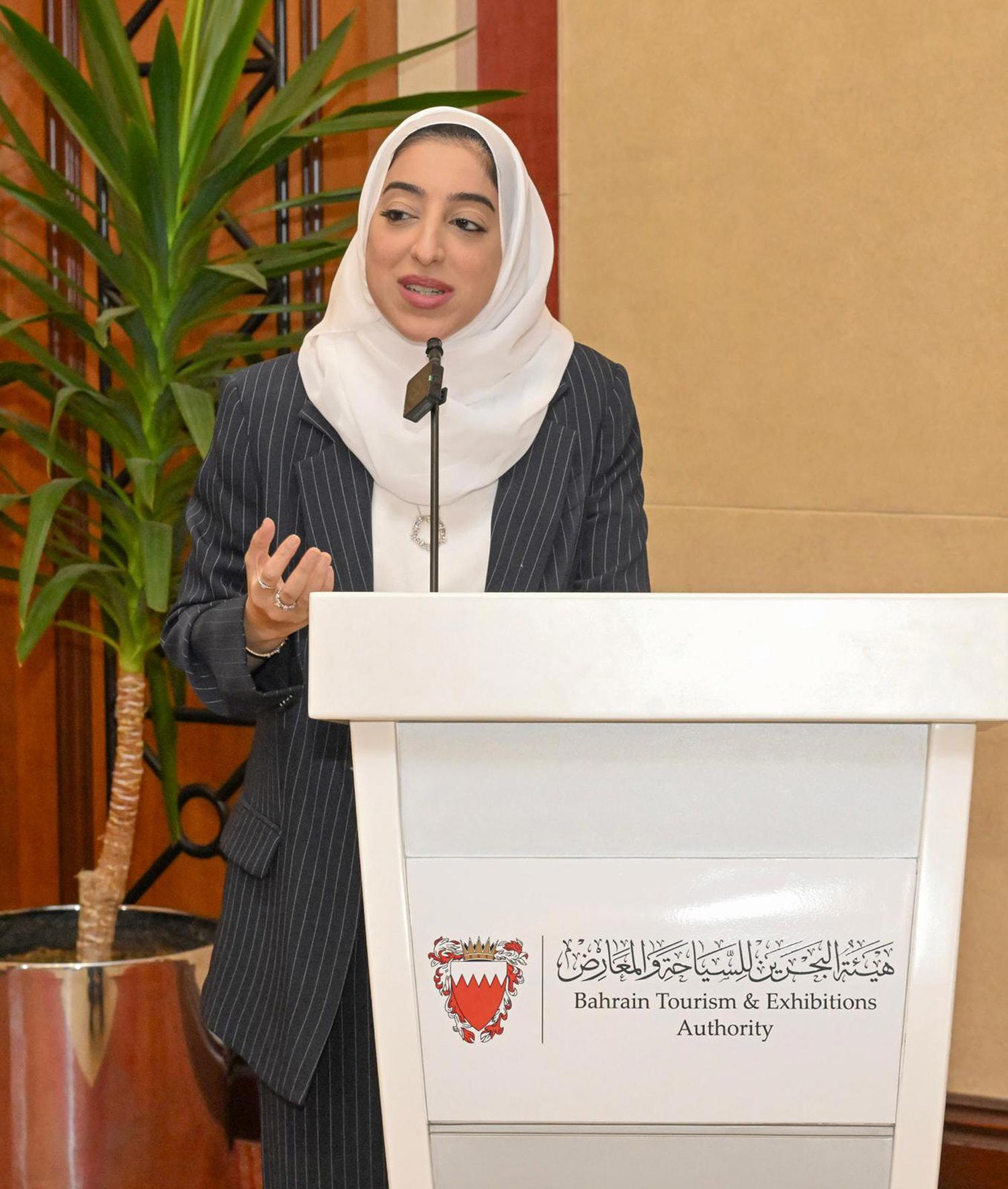 لدى تكريمها الفنادق المشاركة.. وزيرة السياحة: القطاع الفندقي شريك أساسي في إنجاح موسم «أعياد البحرين» 