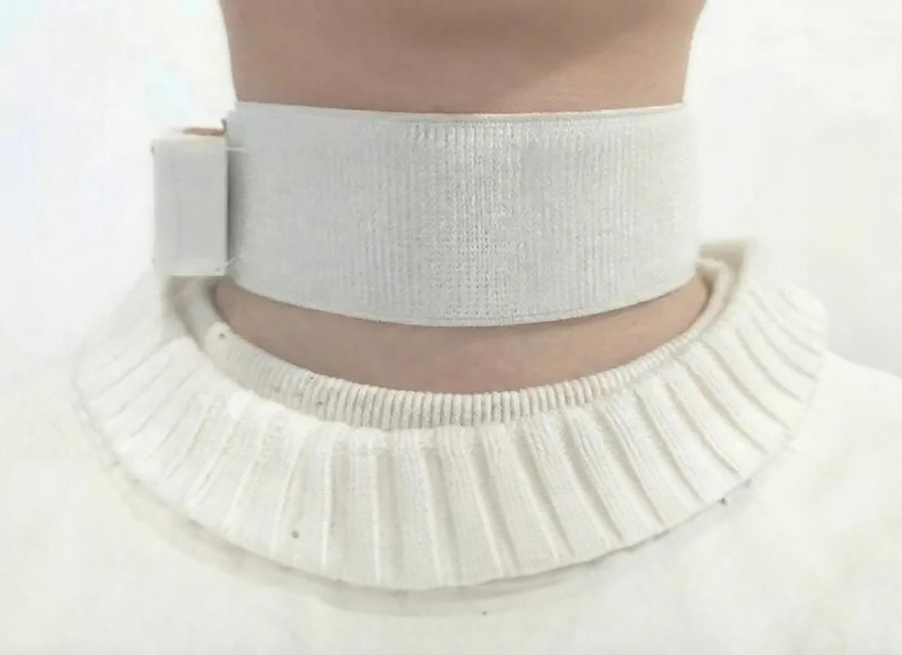 «Revoice» جهاز جديد يساعد المصابين بالسكتة الدماغية على الكلام 