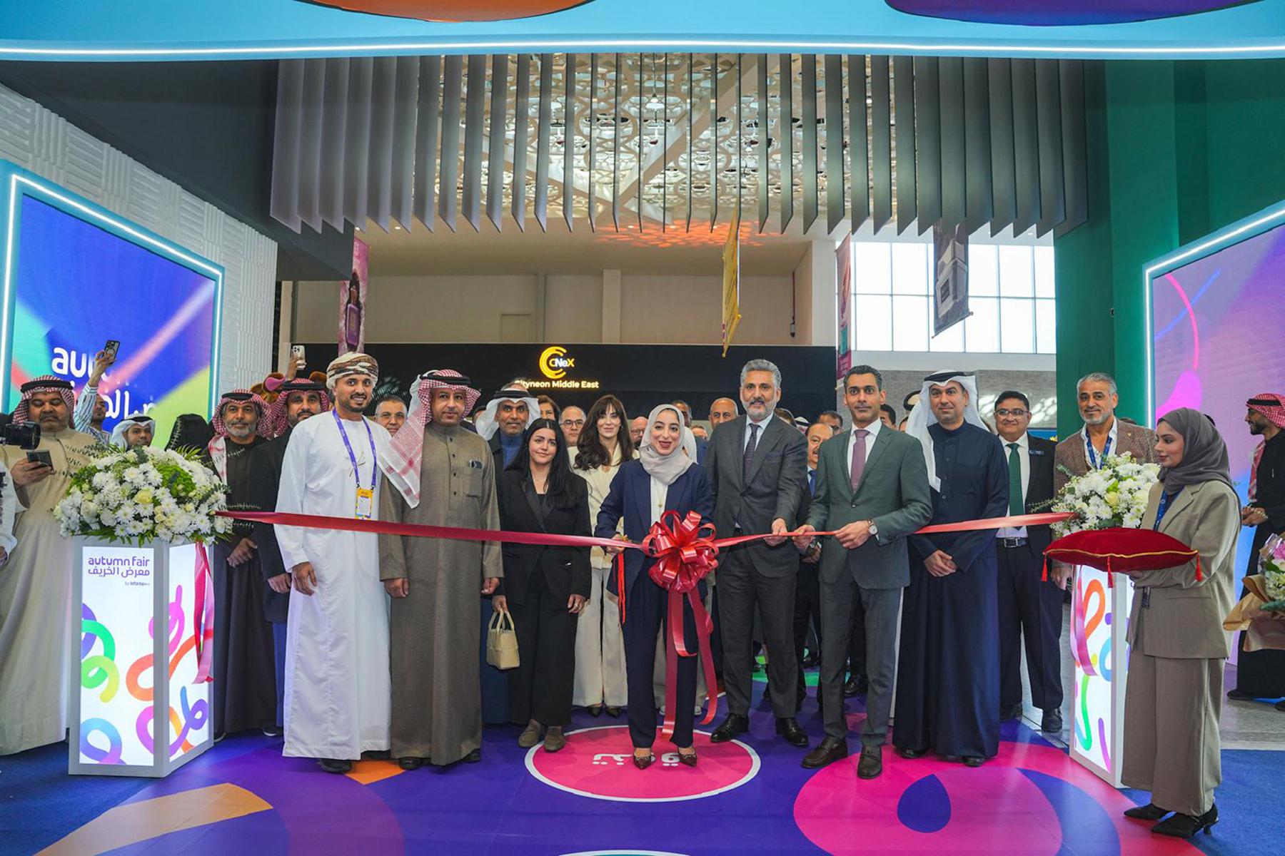 عاجل | يضم 600 عارضاً من 24 دولة.. وزيرة السياحة تفتتح معرض الخريف 2026 بمشاركة دولية واسعة 