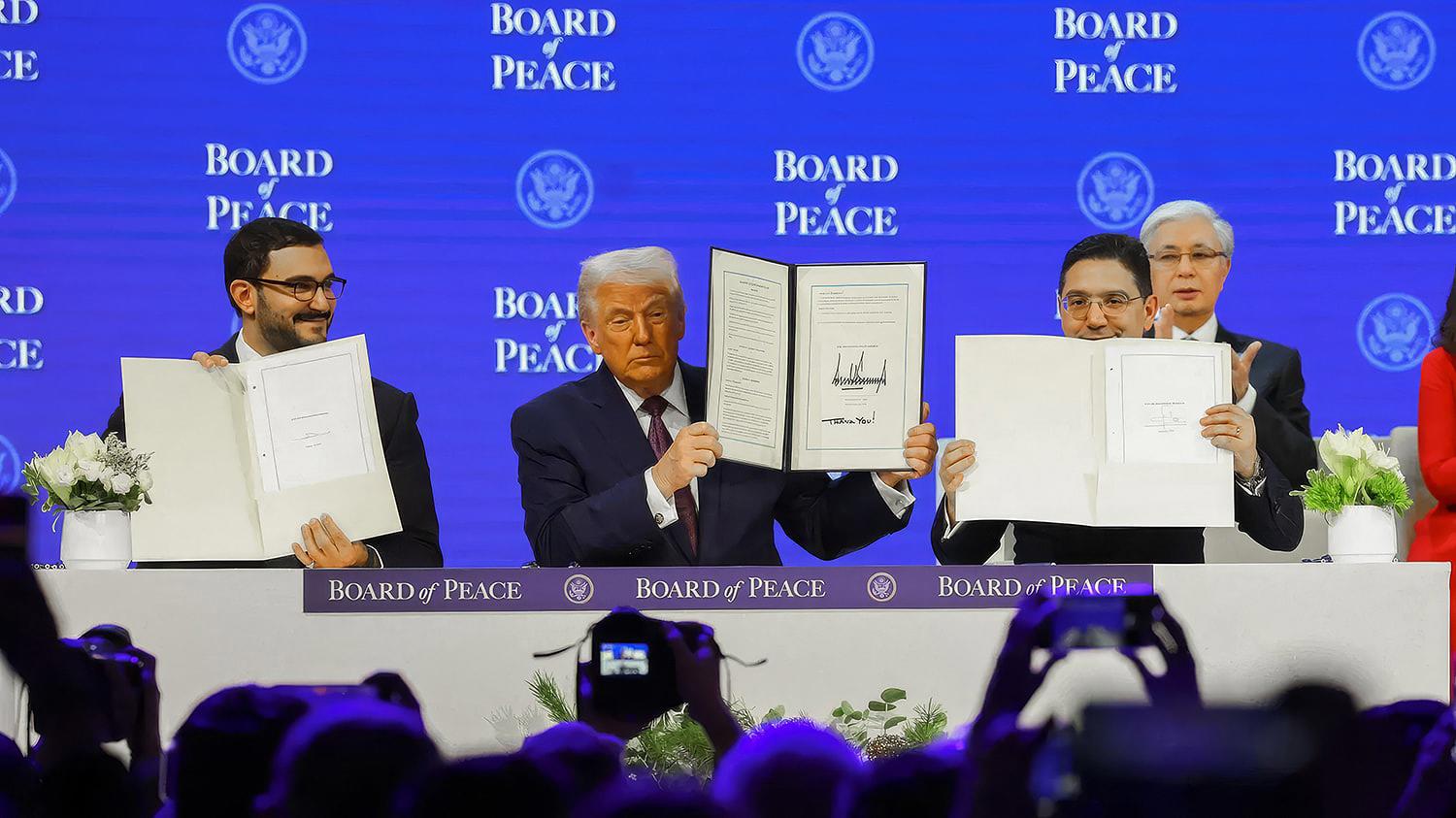 عاجل | سمو وزير ديوان رئيس مجلس الوزراء يوقع على ميثاق مجلس السلام إيذانًا بتفعيله كمنظمة دولية رسمية 