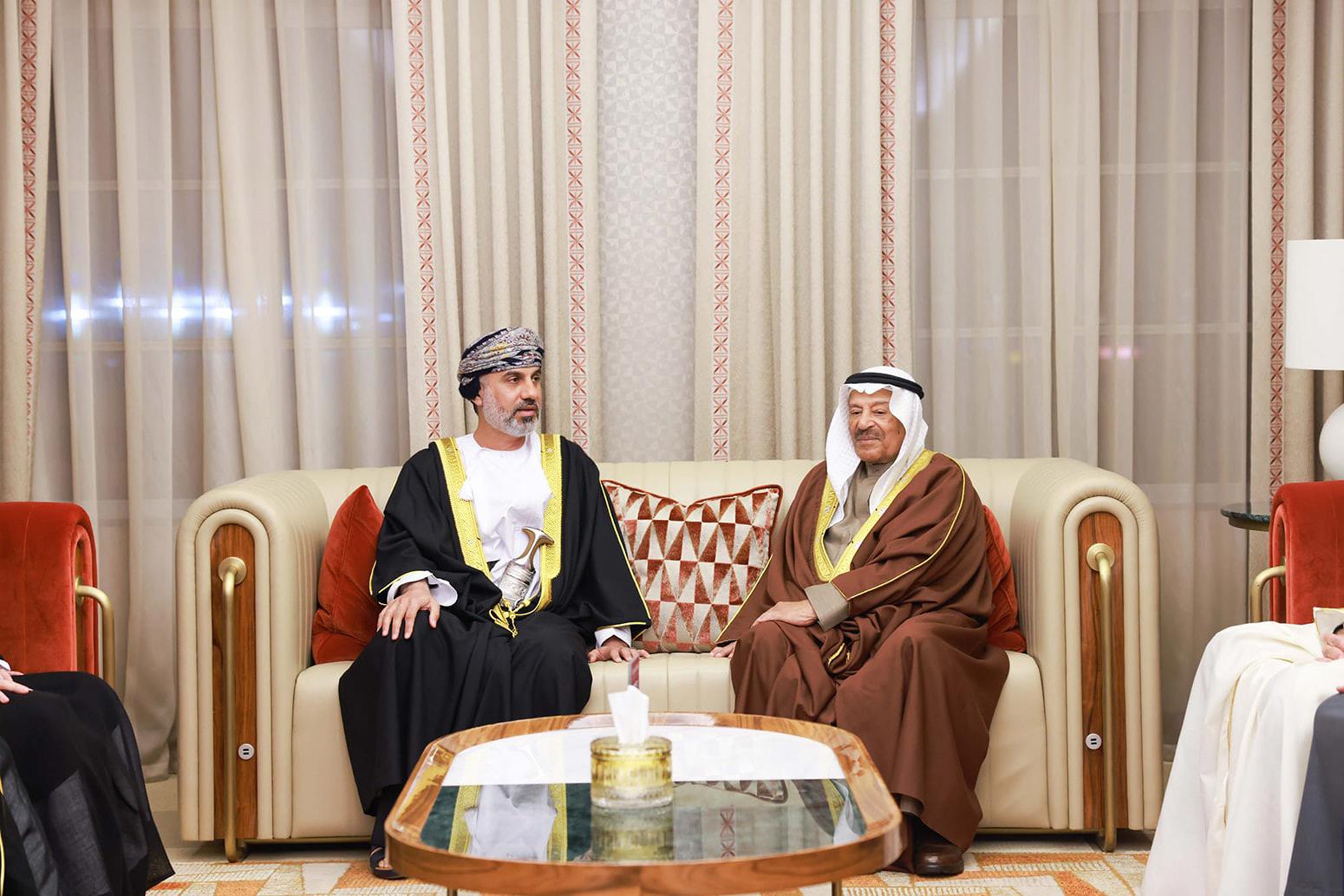 رئيس مجلس الشورى العُماني يصل مملكة البحرين للمشاركة في أعمال الجمعية البرلمانية الآسيوية 