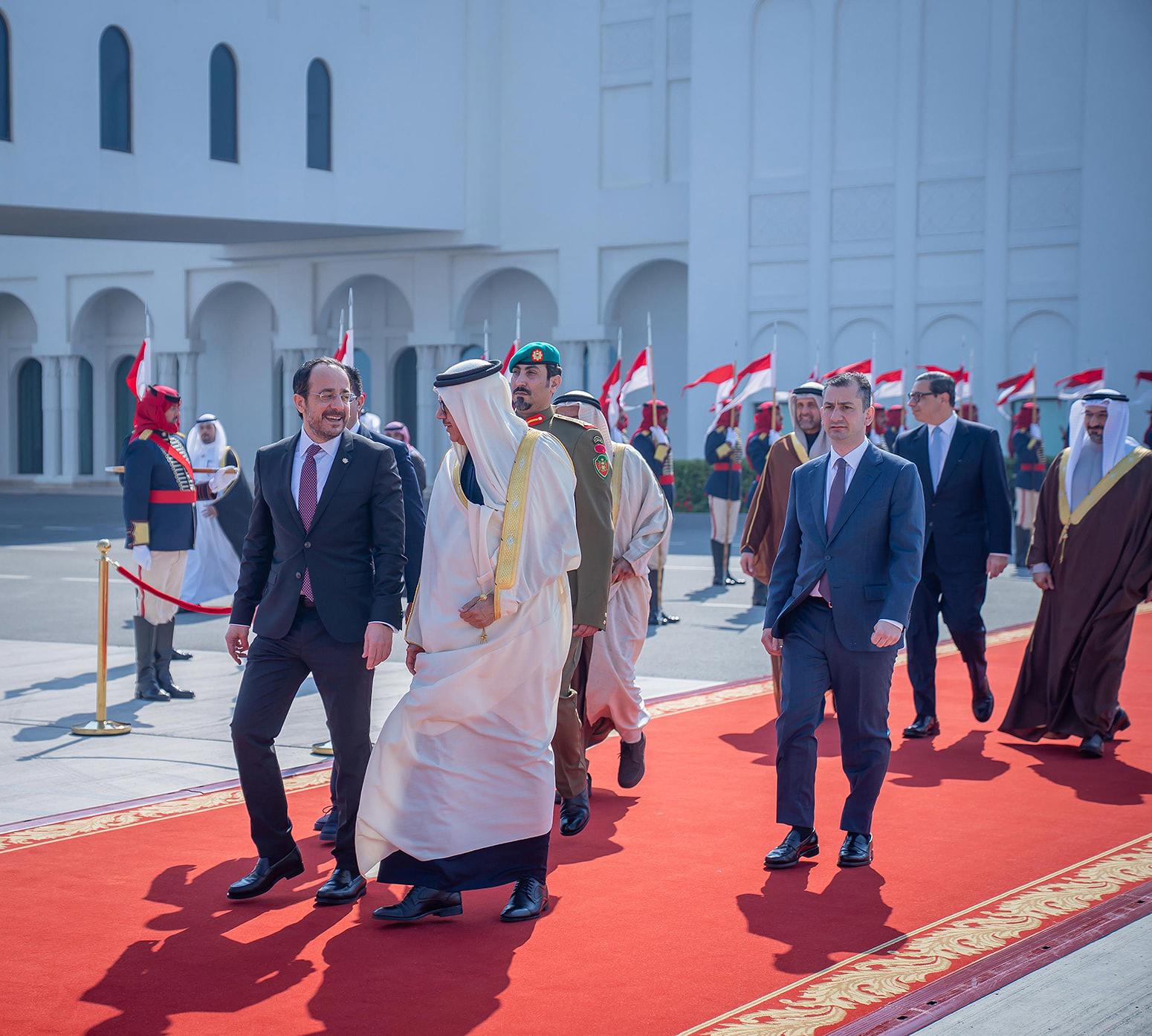 فخامة رئيس جمهورية قبرص يغادر البلاد 