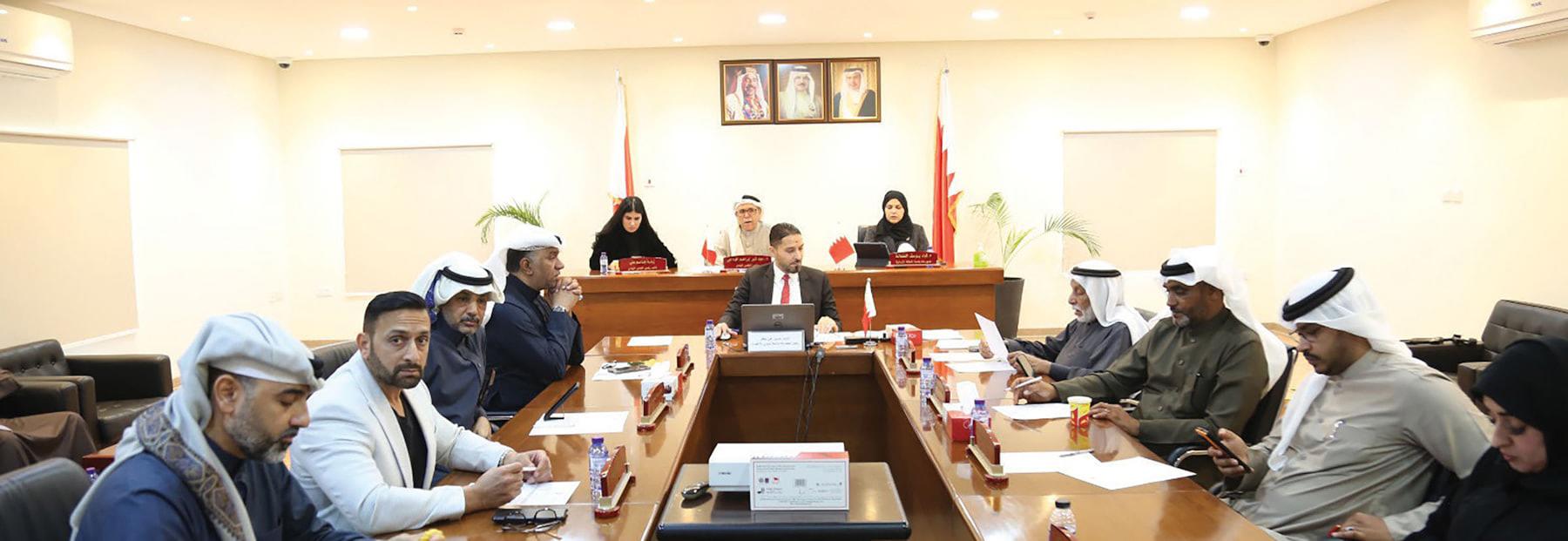 بلدي «الشمالية» يقرّ توزيع أكياس القمامة عبر المجمعات التجارية 