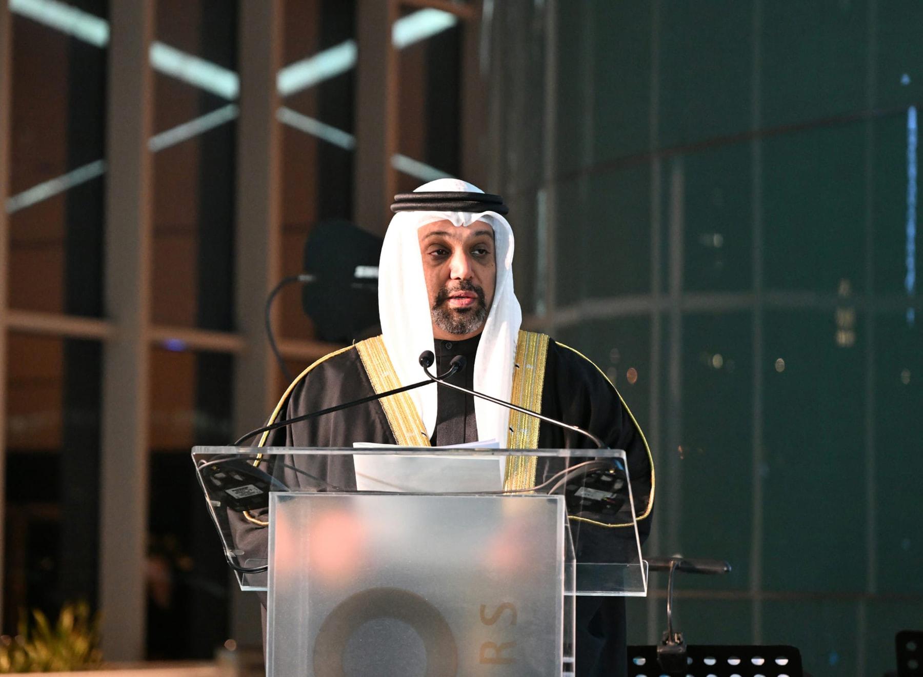 «وزير المالية»: البحرين استطاعت أن ترسخ مكانتها كمركز مالي ومصرفي متميز في المنطقة بفضل سياساتها الاقتصادية المتوازنة وبيئتها التنظيمية 