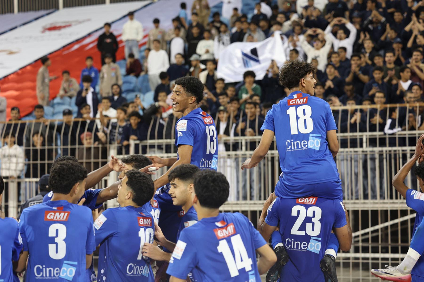 مركز ناصر العلمي والتقني يتوج بطلاً لبطولة ناصر بن حمد لكرة قدم المدارس الثانوية للمرة الثانية #الأيام 